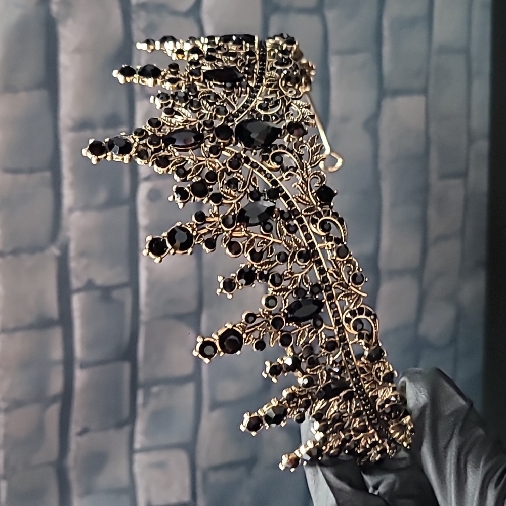 Elegant Metal Gold Tiara with Black Rhinestones